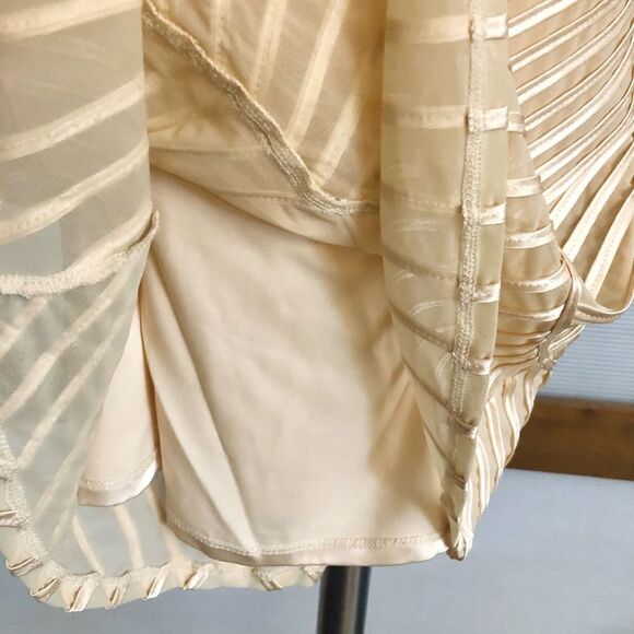 BEBE Cream Strapless BodyCon Mermaid Ruffle Tulle Satin Ribbon Mini Gown Sz S - Picture 4 of 8